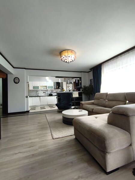 Eroii Revolutiei, Berceni apartament 4 camere, 2 locuri de parcare