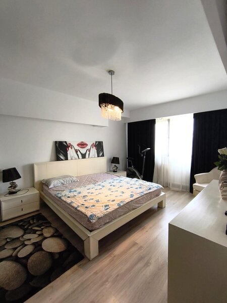 Eroii Revolutiei, Berceni apartament 4 camere, 2 locuri de parcare